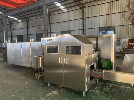 पीएलसी सिस्टर्म के साथ L6.6xW2.1xH2m आइसक्रीम कोन बिस्किट बनाने की मशीन